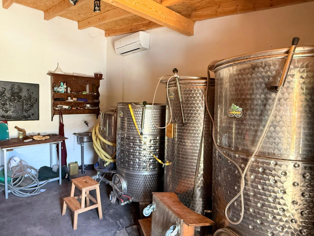 Property main view 48