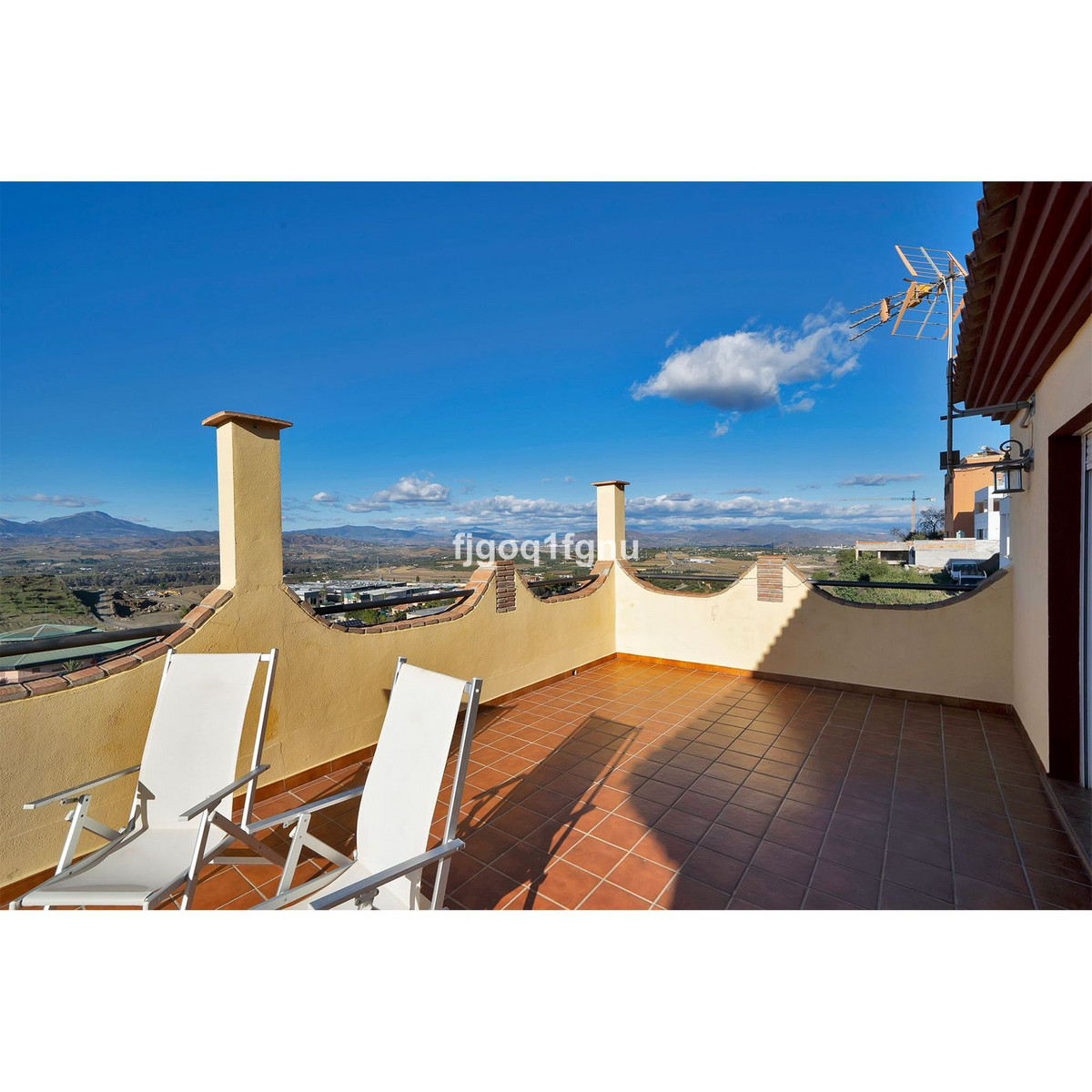 Vrijstaande Villa te koop in Coín | 3 slaapkamers H5249185