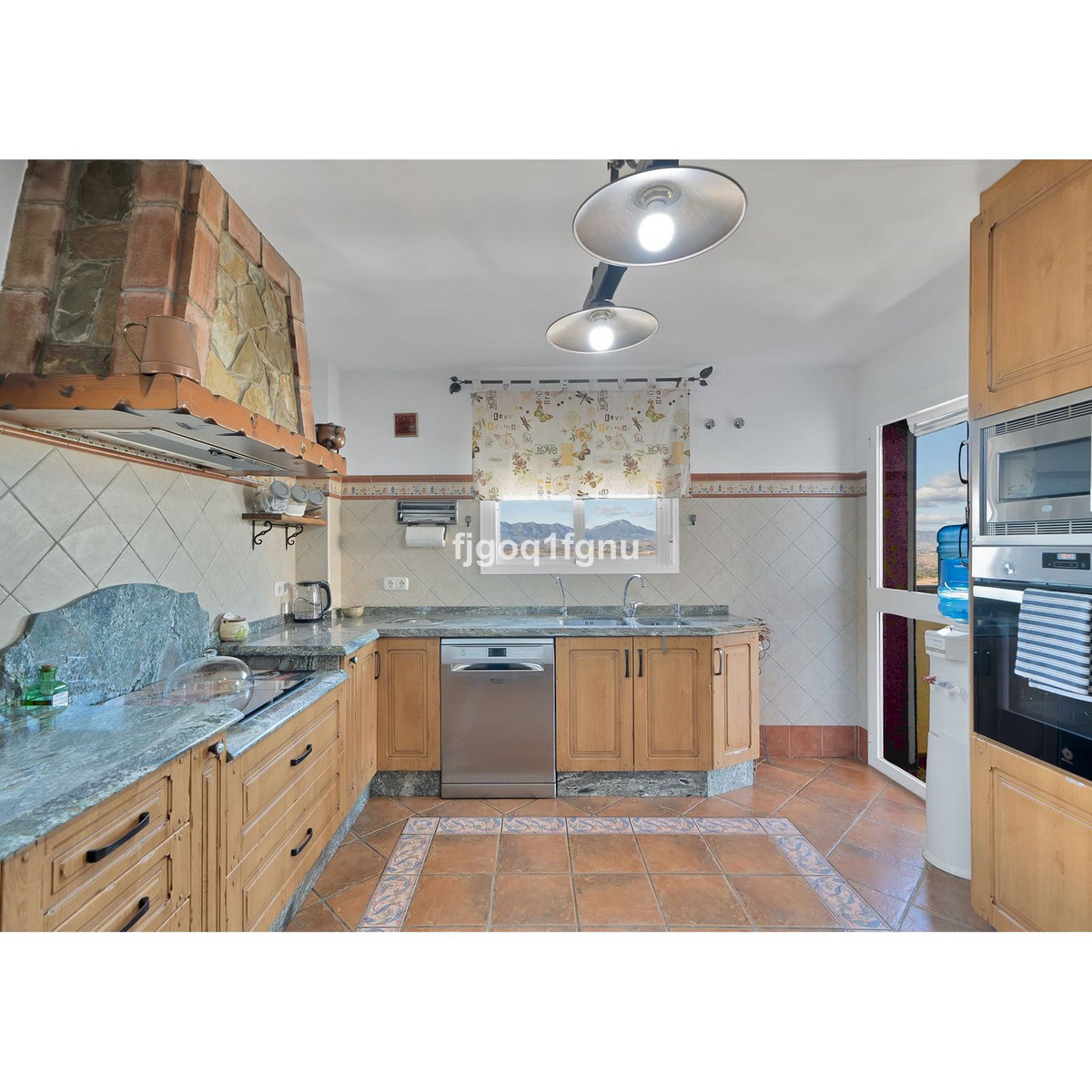 Vrijstaande Villa te koop in Coín | 3 slaapkamers H5249185