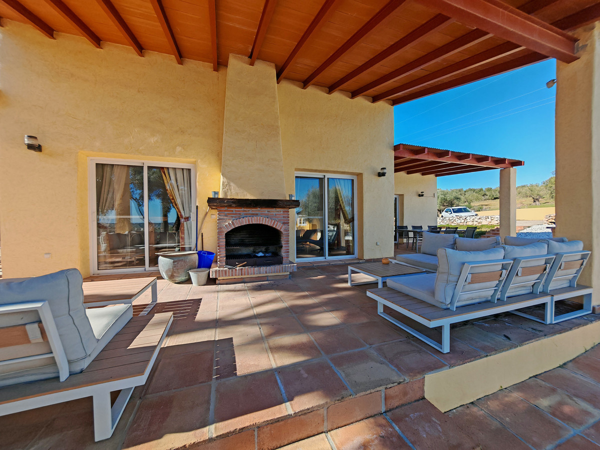 Finca - Cortijo te koop in Coín | 4 slaapkamers H5255134