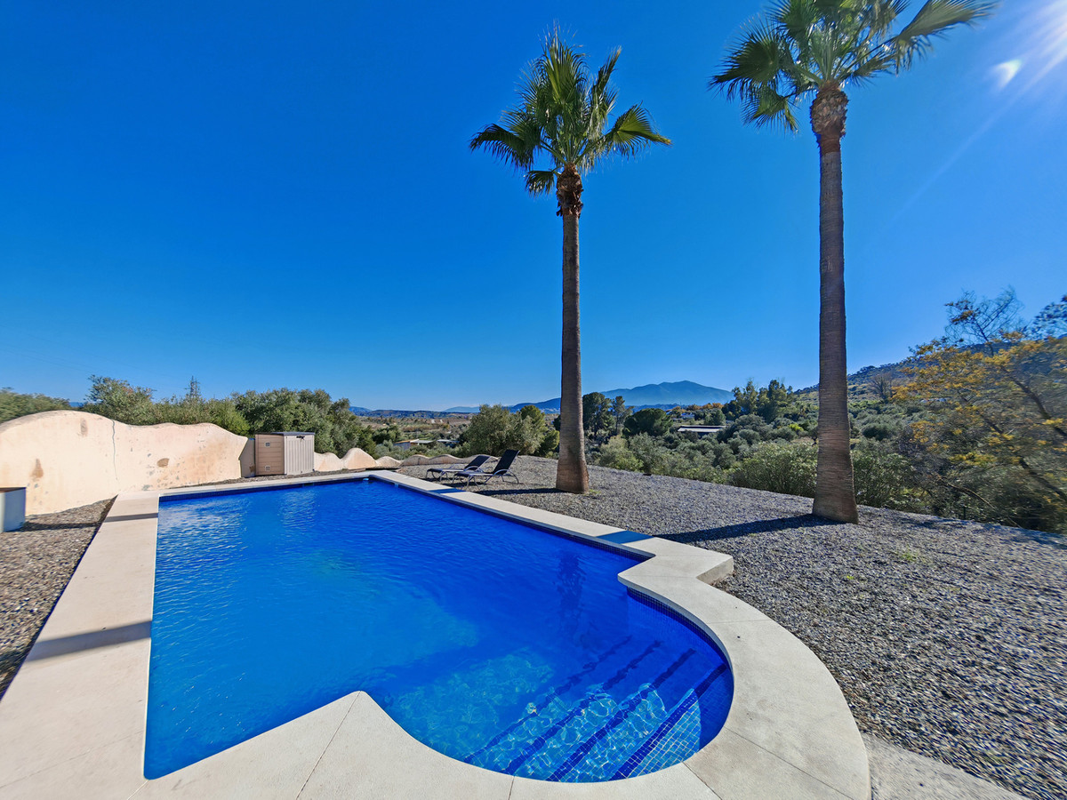 Finca - Cortijo te koop in Coín | 4 slaapkamers H5255134