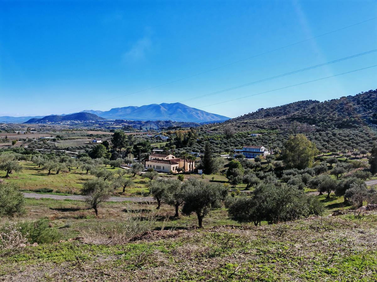 Finca - Cortijo te koop in Coín | 4 slaapkamers H5255134