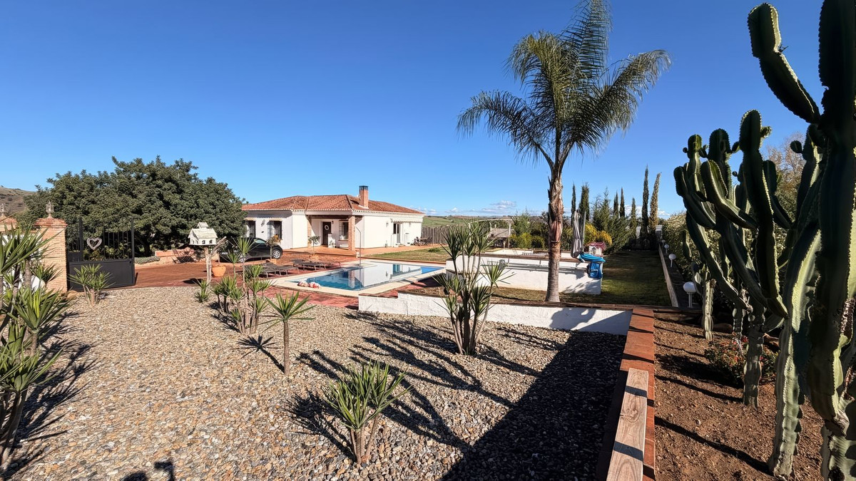 Finca - Cortijo te koop in Coín | 3 slaapkamers H5255728