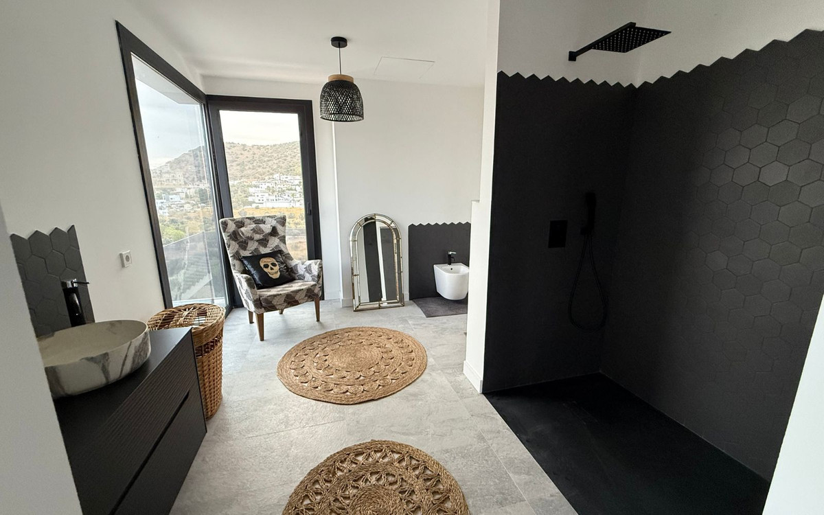 Property main view 16