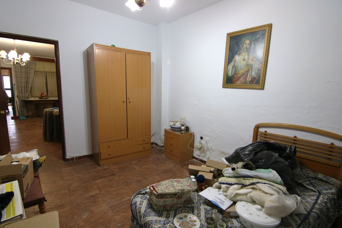 Geschakelde Woning te koop in Coín | 4 slaapkamers H5258164