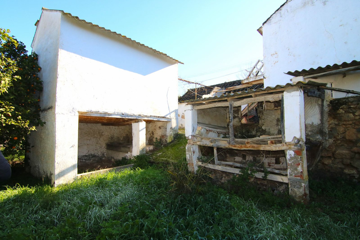 Finca - Cortijo te koop in Coín | 2 slaapkamers H5264887