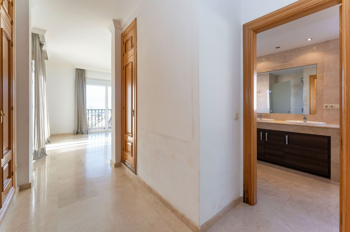 Property main view 18