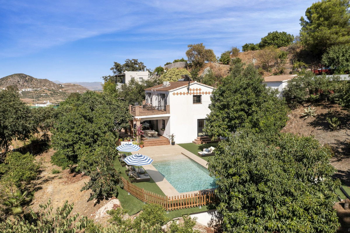 Vrijstaande Villa te koop in Coín | 4 slaapkamers H5292619