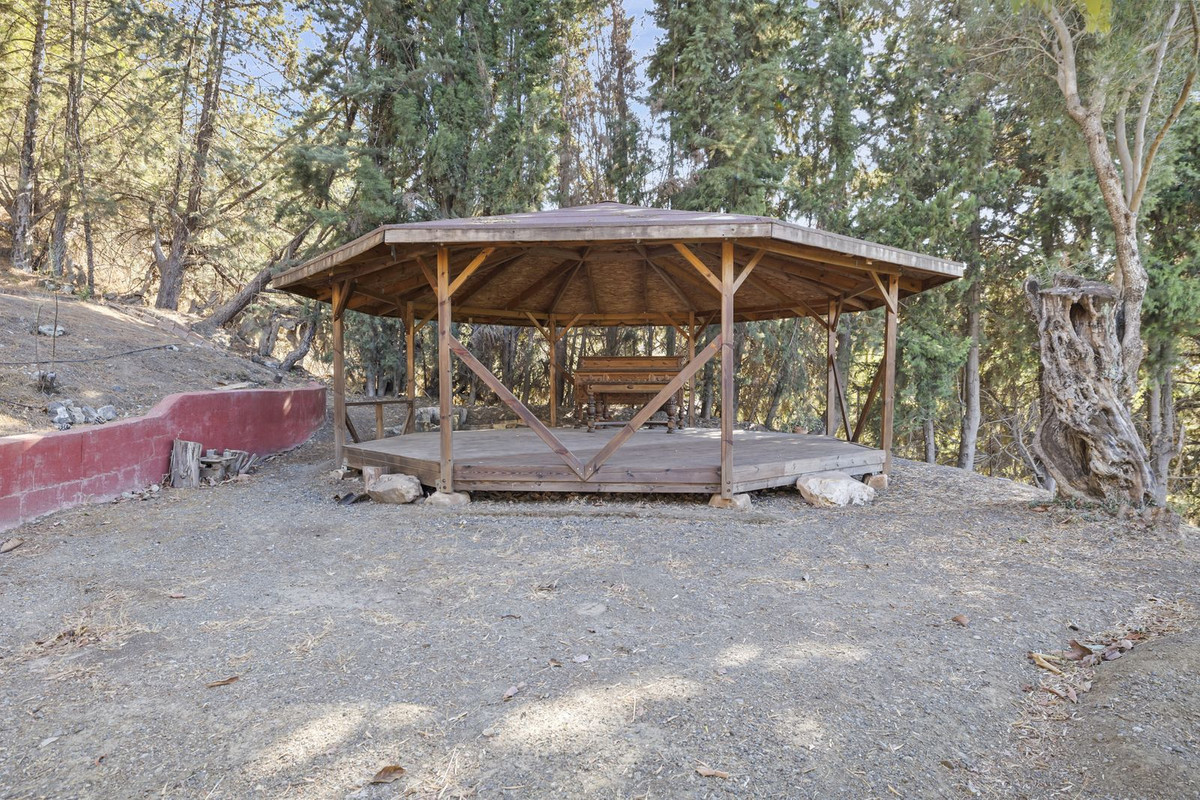 Vrijstaande Villa te koop in Coín | 4 slaapkamers H5292619