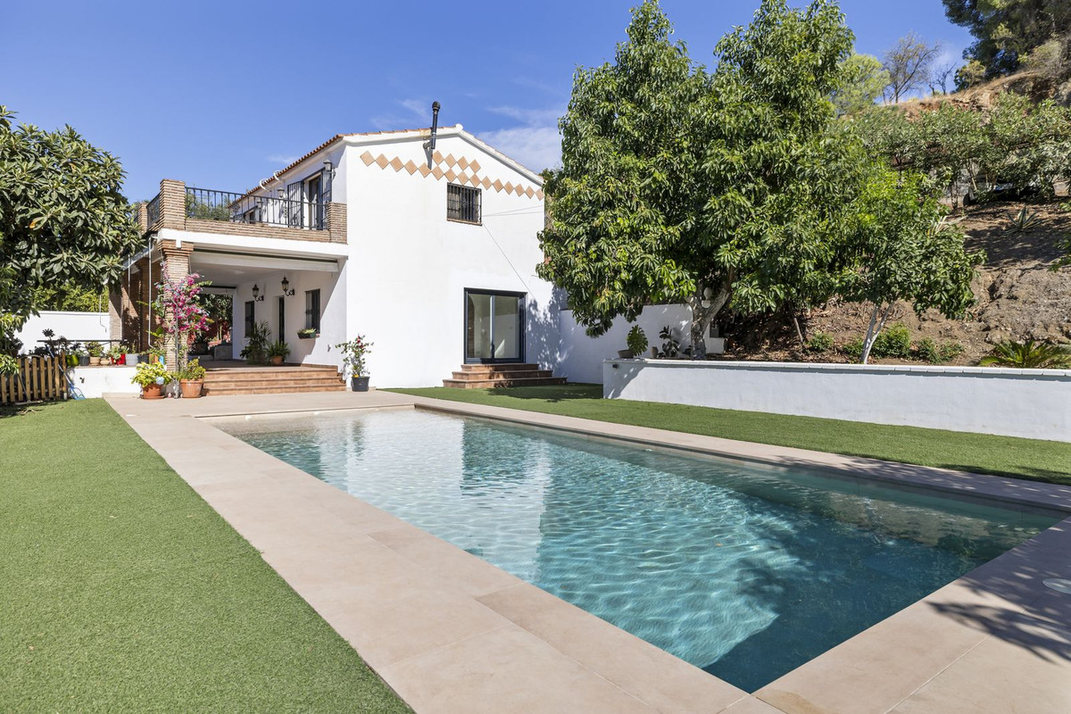 Vrijstaande Villa te koop in Coín | 4 slaapkamers H5292619