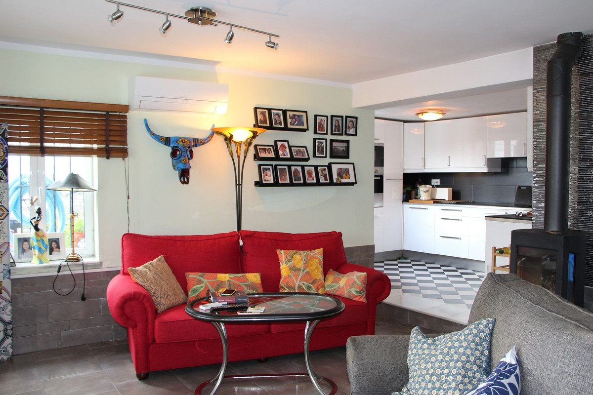 Vrijstaande Villa te koop in Coín | 2 slaapkamers H5293066