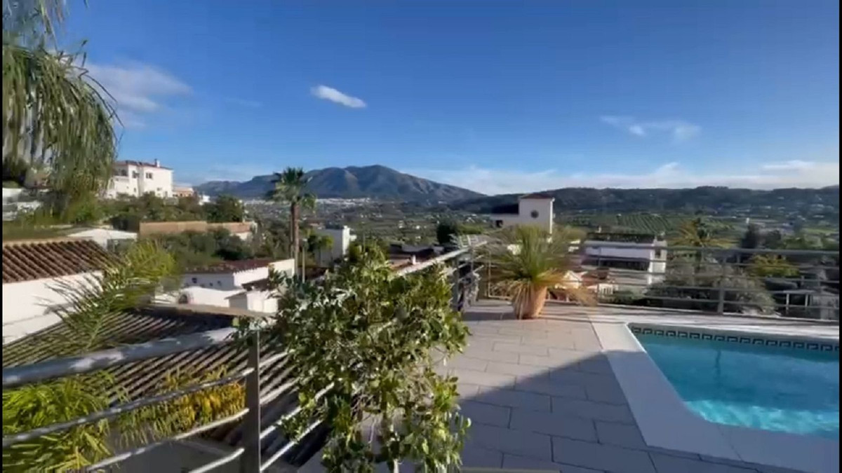 Vrijstaande Villa te koop in Coín | 2 slaapkamers H5293066