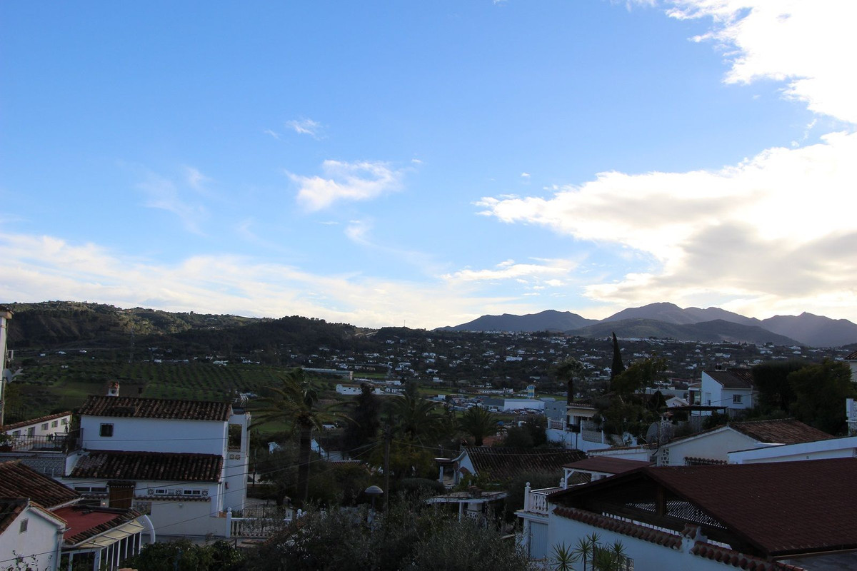 Vrijstaande Villa te koop in Coín | 2 slaapkamers H5293066