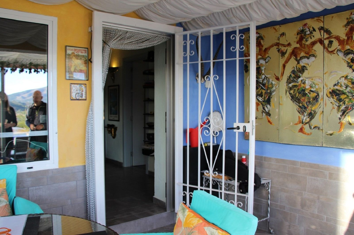 Vrijstaande Villa te koop in Coín | 2 slaapkamers H5293066