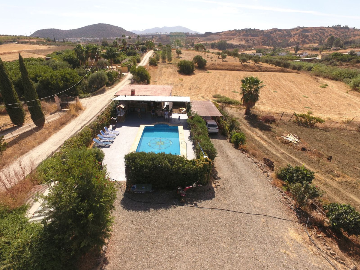 Finca - Cortijo te koop in Coín | 1 slaapkamers H5296357