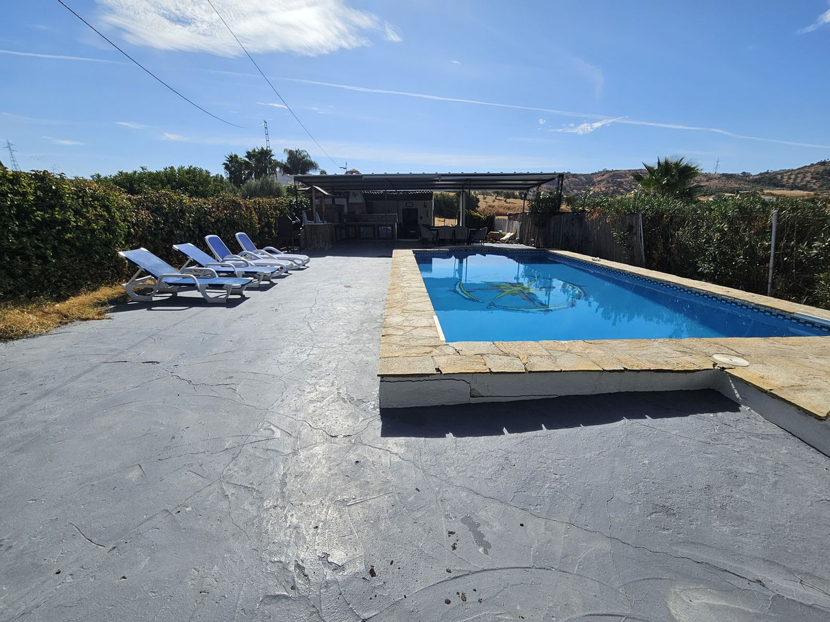 Finca - Cortijo te koop in Coín | 1 slaapkamers H5296357