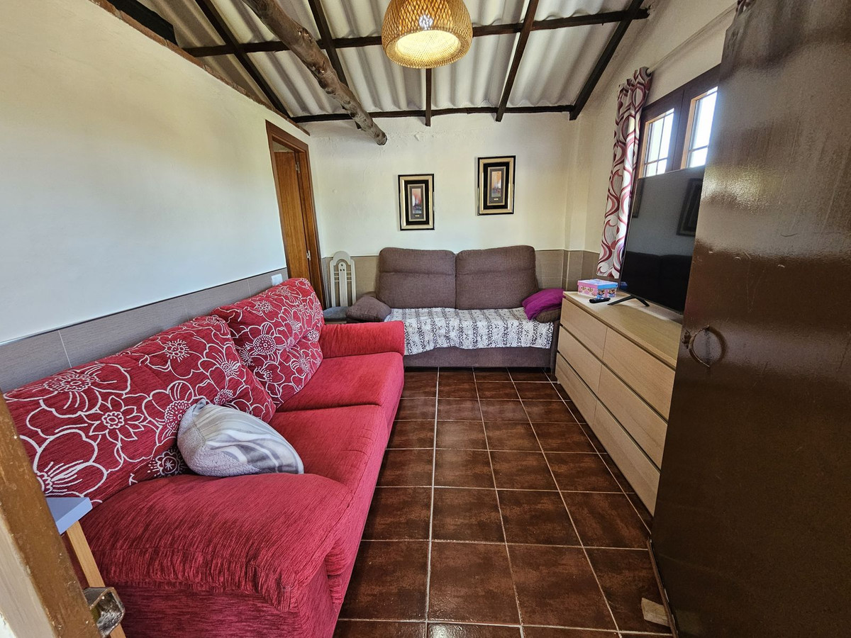 Finca - Cortijo te koop in Coín | 1 slaapkamers H5296357