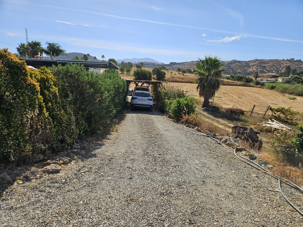 Finca - Cortijo te koop in Coín | 1 slaapkamers H5296357