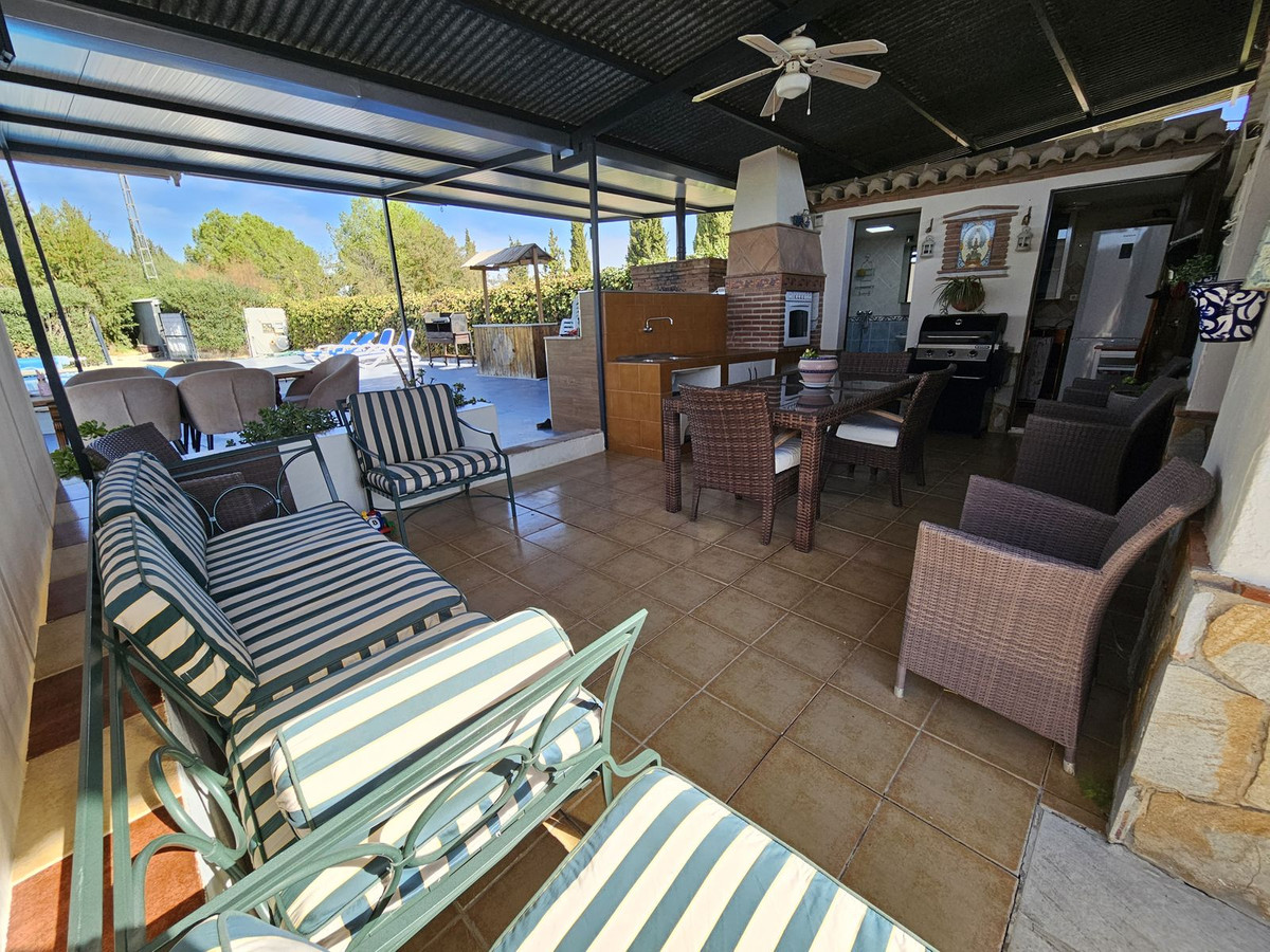 Finca - Cortijo te koop in Coín | 1 slaapkamers H5296357