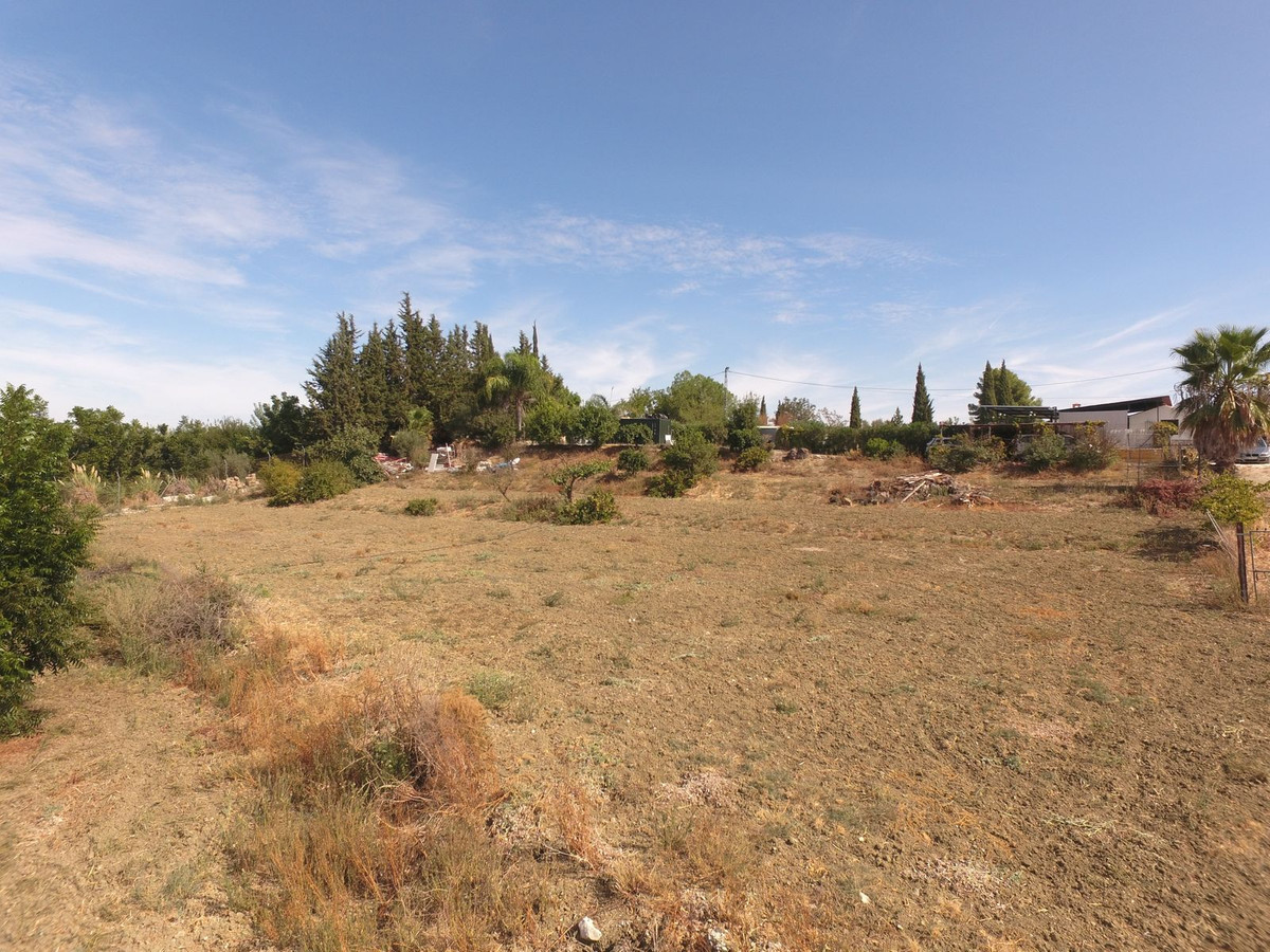 Finca - Cortijo te koop in Coín | 1 slaapkamers H5296357