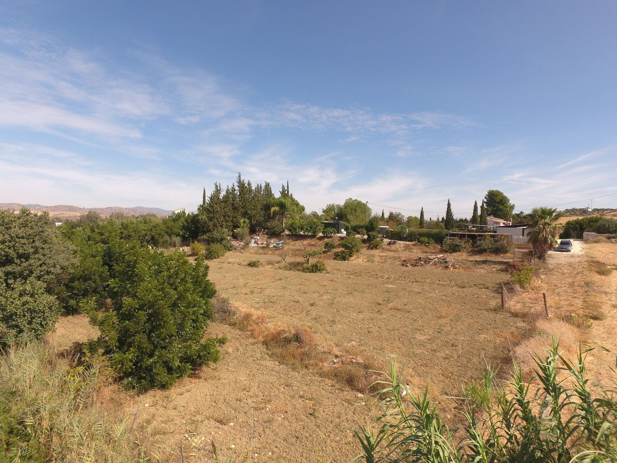 Finca - Cortijo te koop in Coín | 1 slaapkamers H5296357