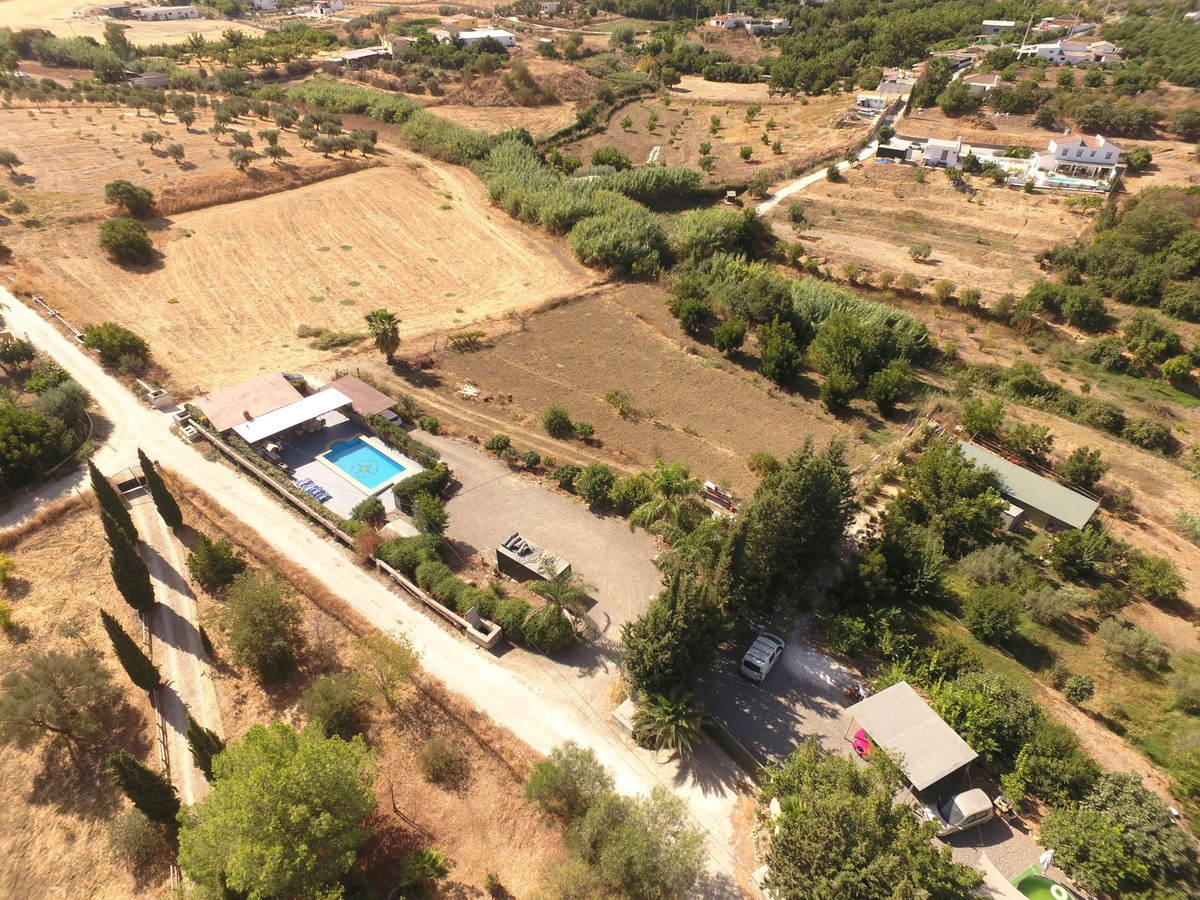 Finca - Cortijo te koop in Coín | 1 slaapkamers H5296357
