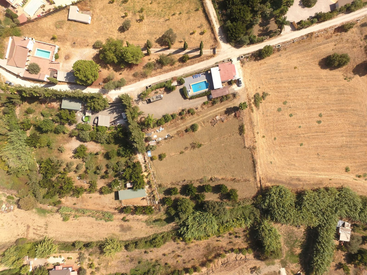 Finca - Cortijo te koop in Coín | 1 slaapkamers H5296357