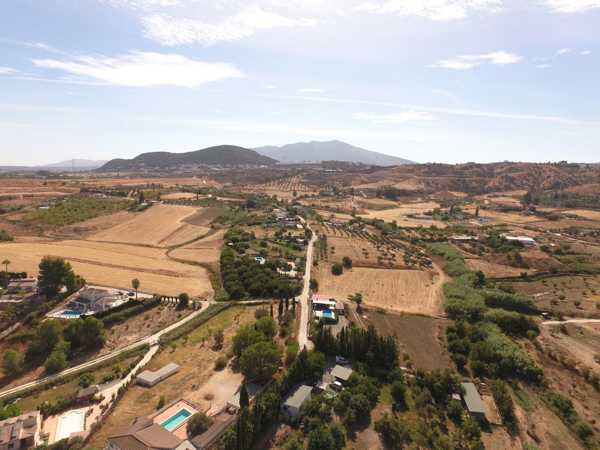 Finca - Cortijo te koop in Coín | 1 slaapkamers H5296357