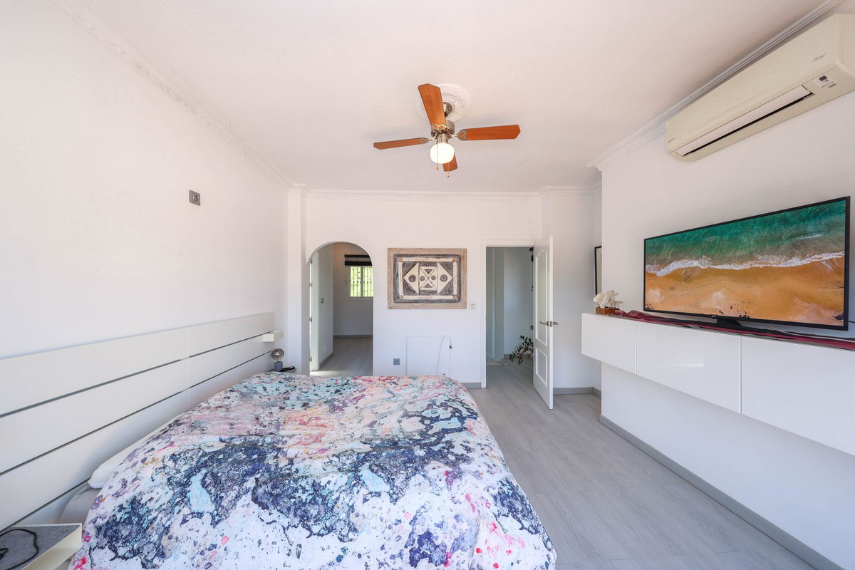 Vrijstaande Villa te koop in Coín | 3 slaapkamers H5306932