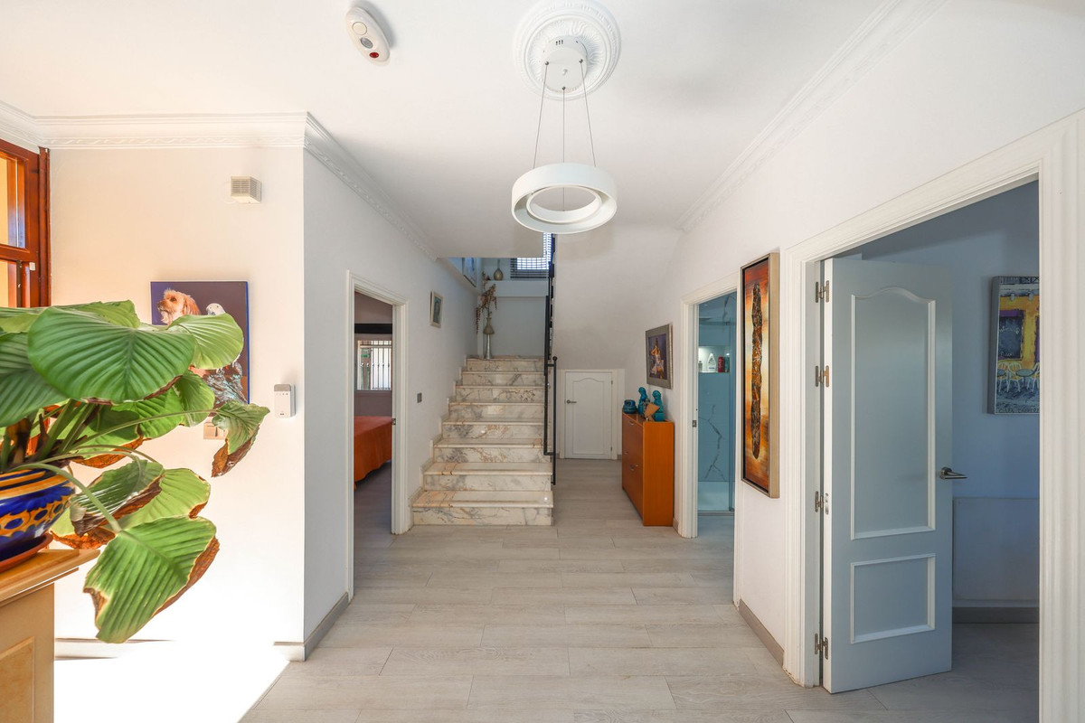 Vrijstaande Villa te koop in Coín | 3 slaapkamers H5306932