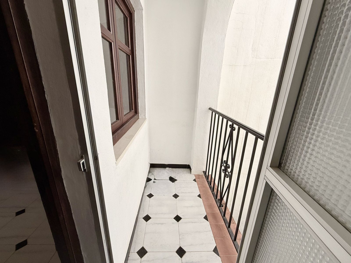 Geschakelde Woning te koop in Coín | 6 slaapkamers H5306950