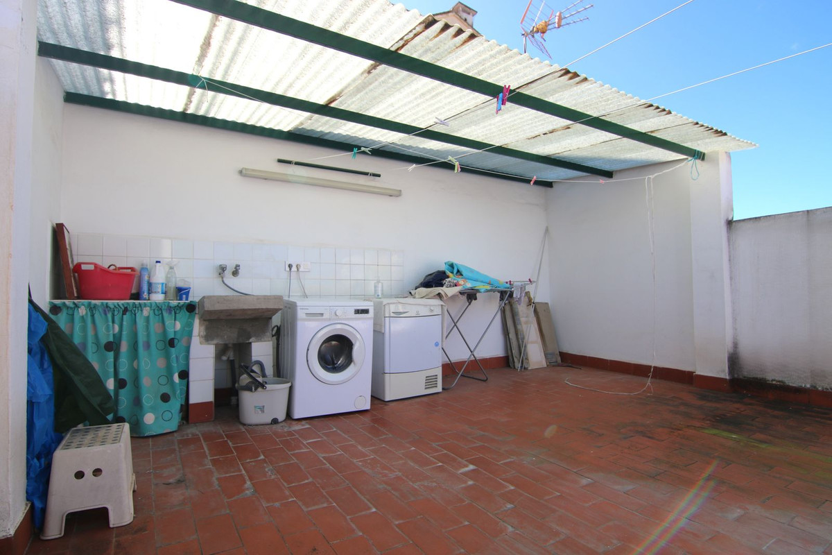 Geschakelde Woning te koop in Coín | 6 slaapkamers H5306950