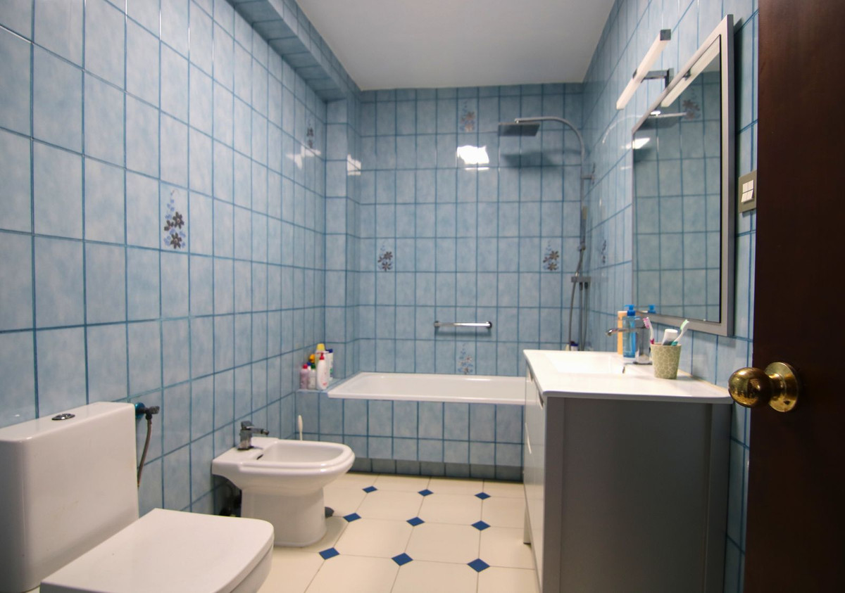 Geschakelde Woning te koop in Coín | 6 slaapkamers H5306950