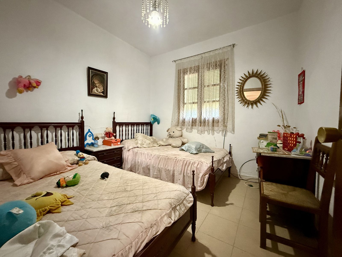 Vrijstaande Villa te koop in Coín | 3 slaapkamers H5309869