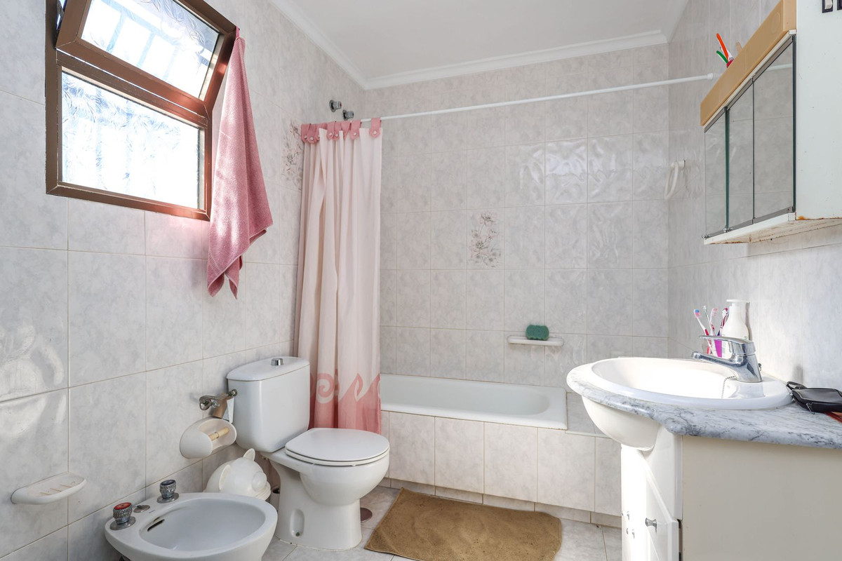 Huis te koop in Coín | 3 slaapkamers H5309929