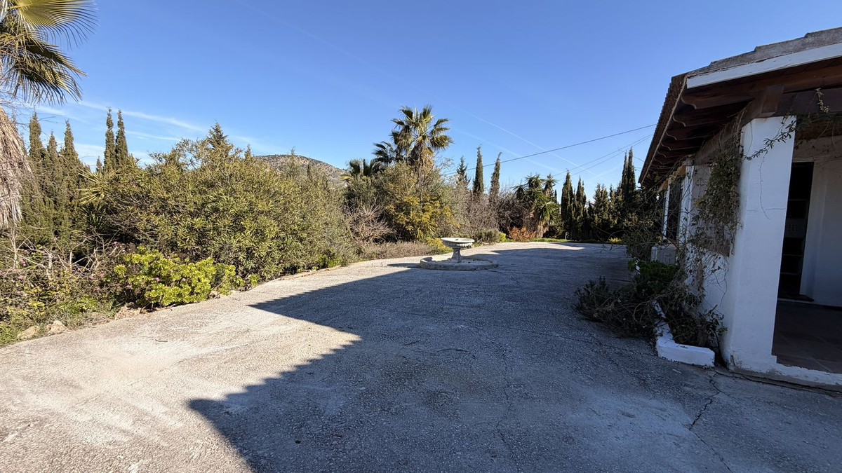 Finca - Cortijo te koop in Coín | 5 slaapkamers H5314471