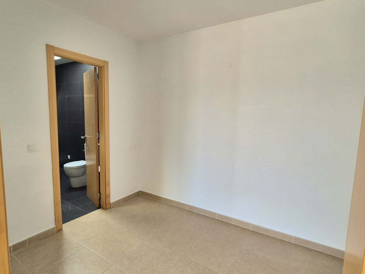 Vrijstaande Villa te koop in Coín | 3 slaapkamers H5315176