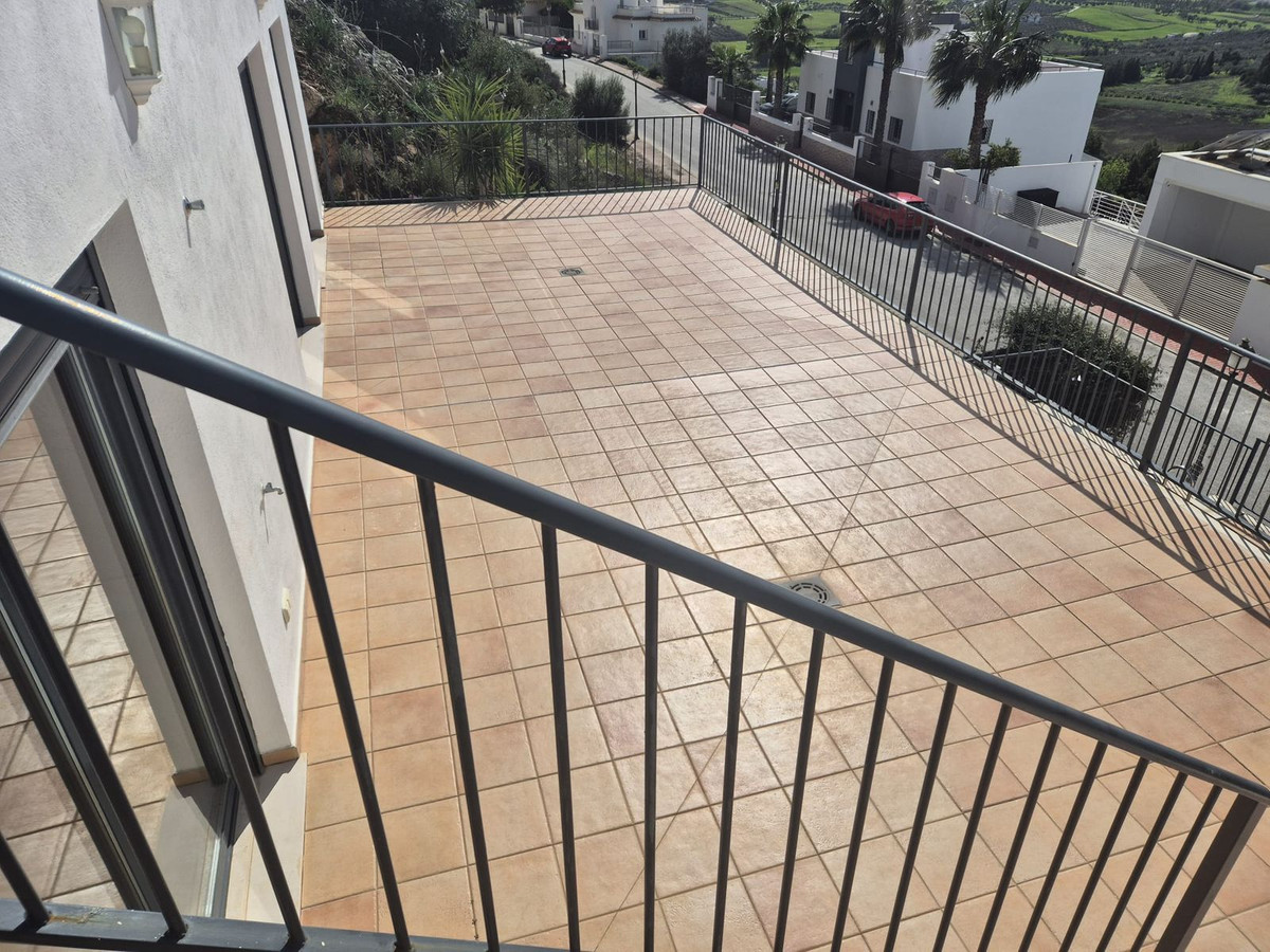 Vrijstaande Villa te koop in Coín | 3 slaapkamers H5315176