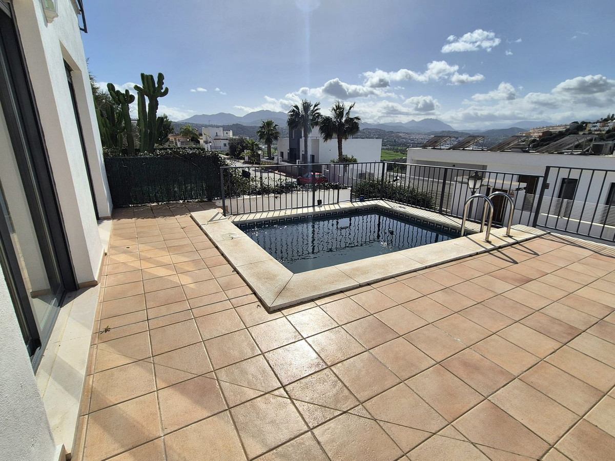 Vrijstaande Villa te koop in Coín | 3 slaapkamers H5315176