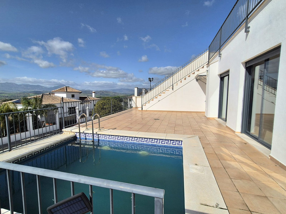 Vrijstaande Villa te koop in Coín | 3 slaapkamers H5315176