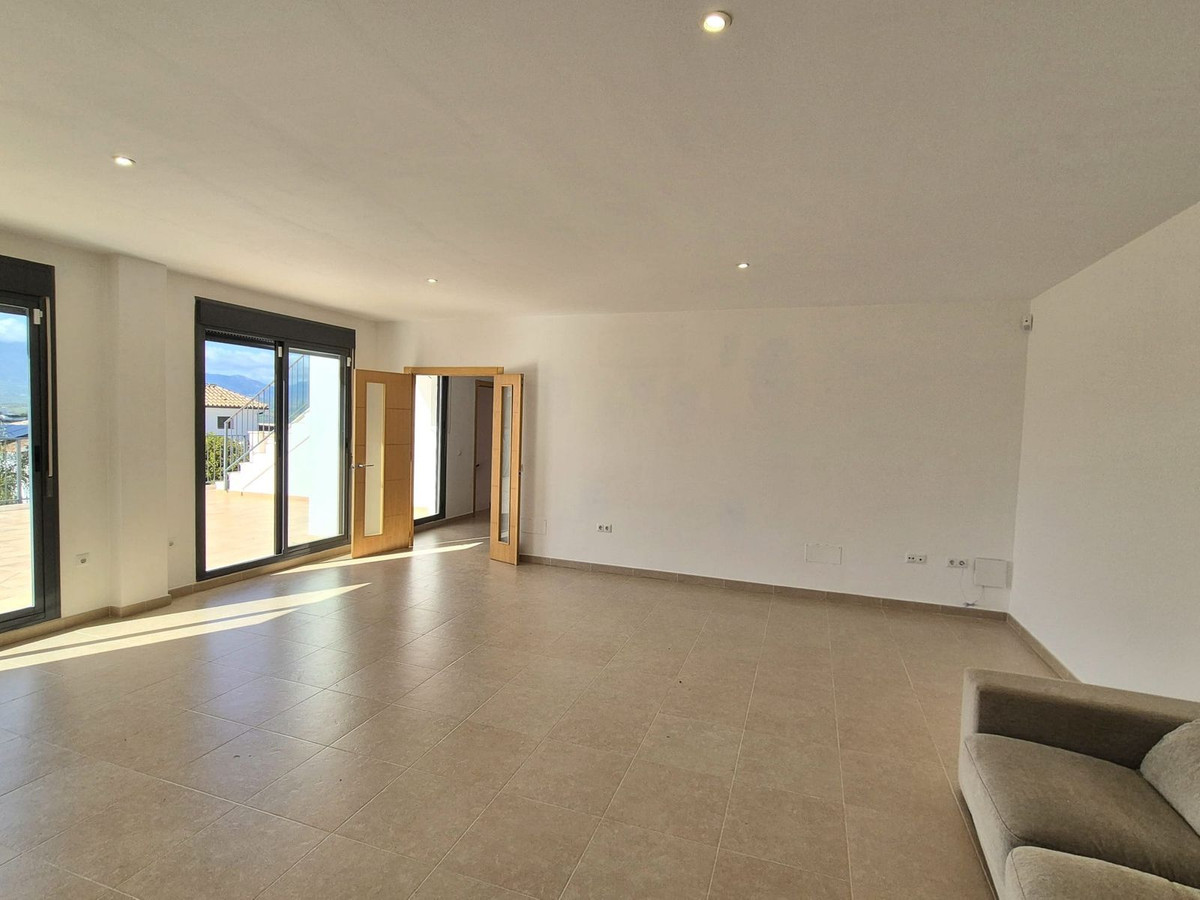 Vrijstaande Villa te koop in Coín | 3 slaapkamers H5315176