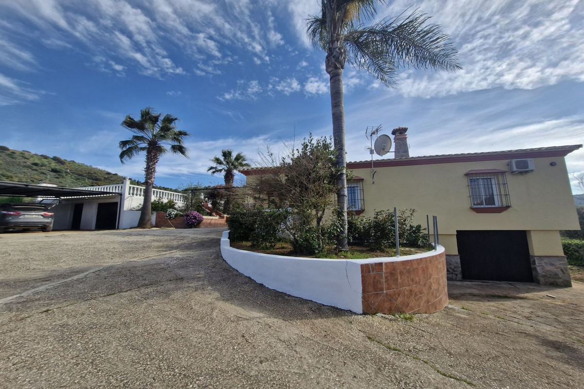 Property main view 4