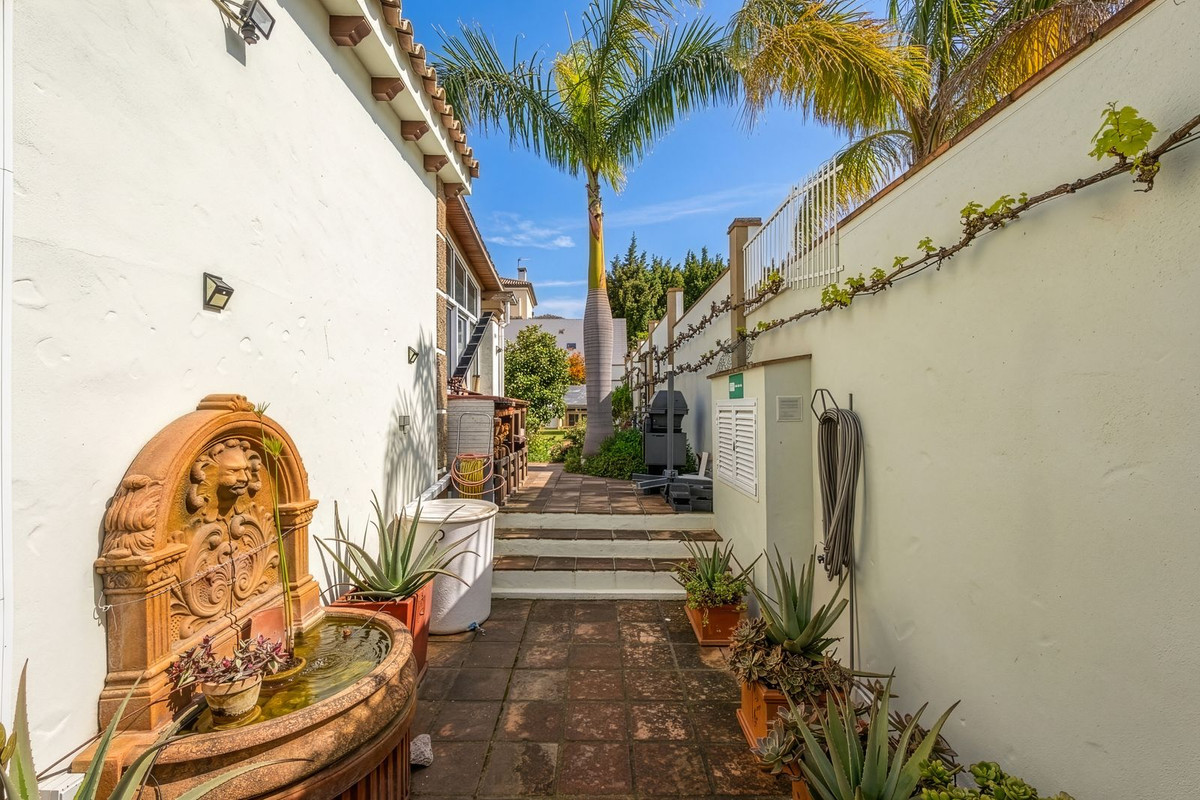 Property main view 33