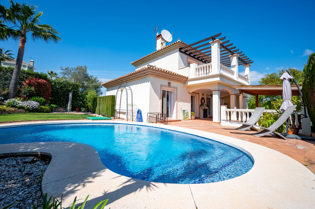 Vrijstaande Villa te koop in Coín | 3 slaapkamers H5344069