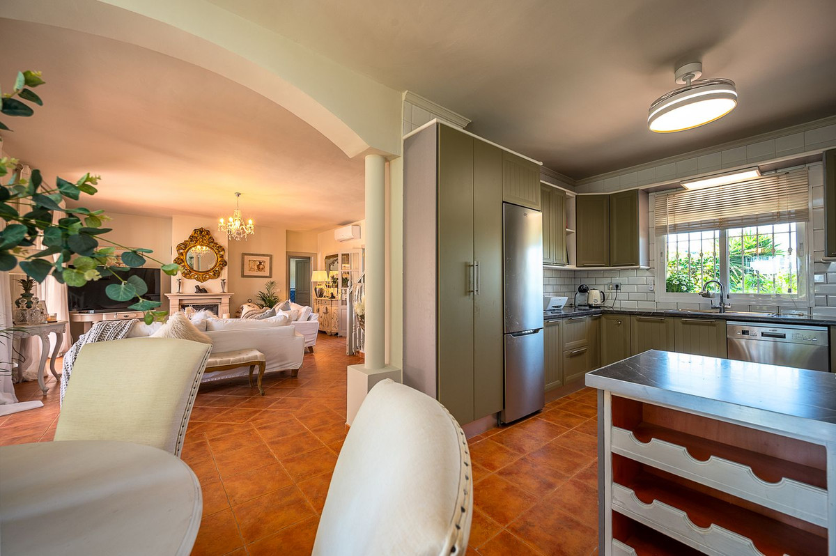 Vrijstaande Villa te koop in Coín | 3 slaapkamers H5344069