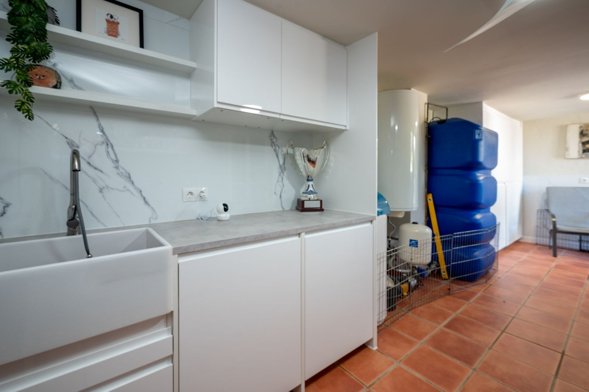 Vrijstaande Villa te koop in Coín | 3 slaapkamers H5344069