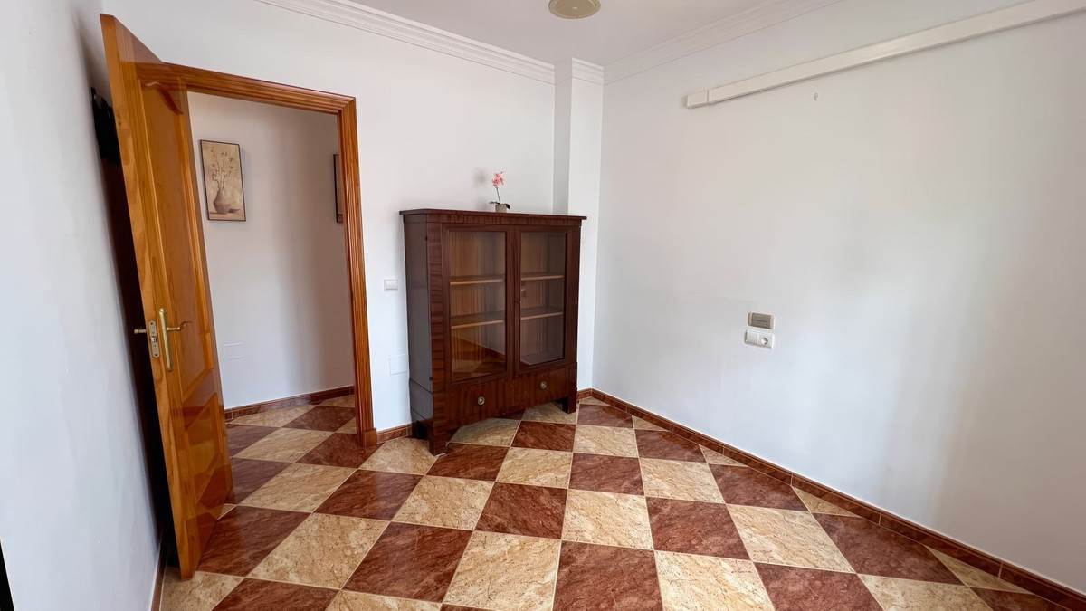 Geschakelde Woning te koop in Coín | 3 slaapkamers H5347207
