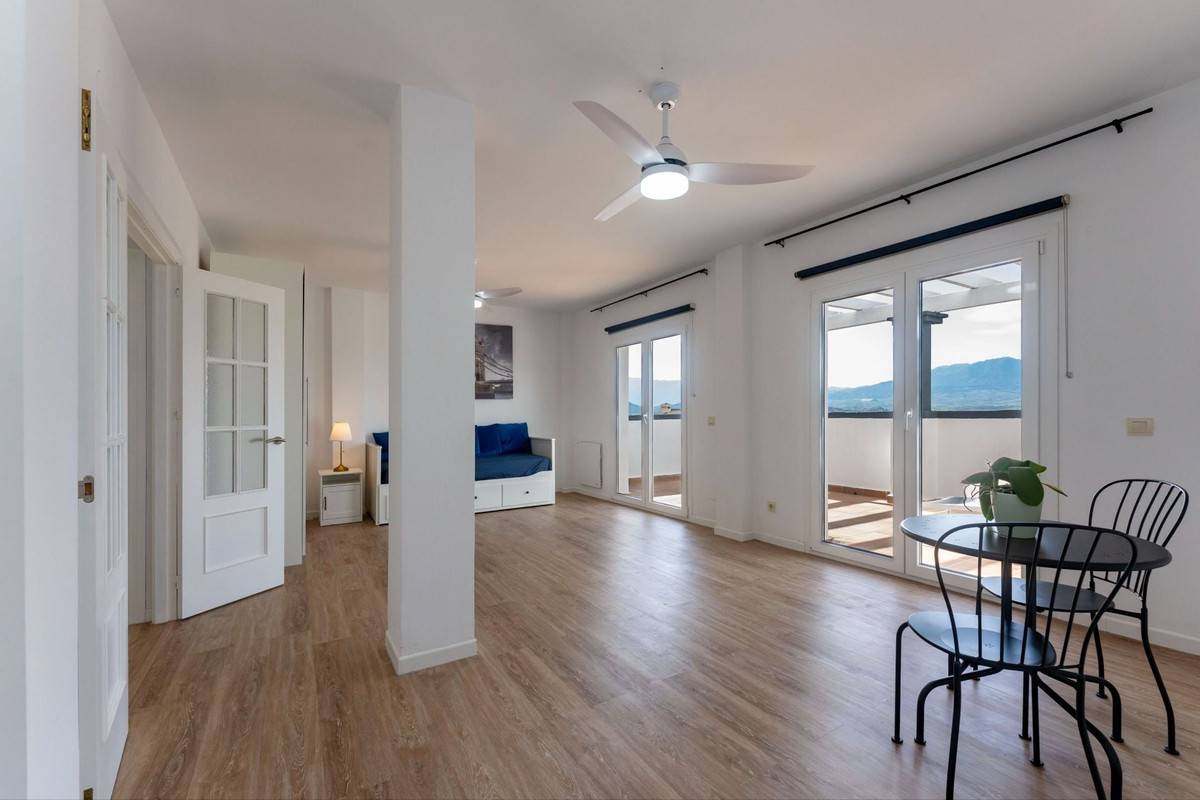 Vrijstaande Villa te koop in Coín | 5 slaapkamers H5354557