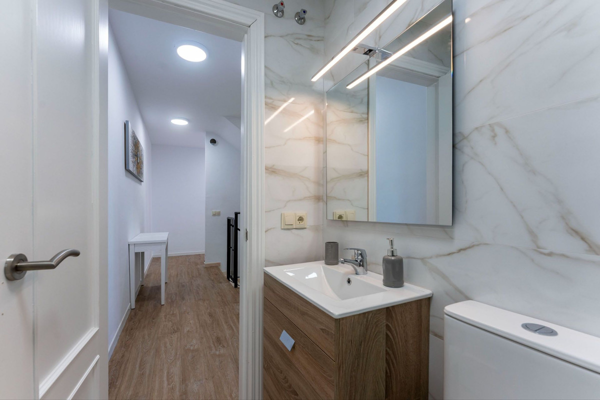 Vrijstaande Villa te koop in Coín | 5 slaapkamers H5354557