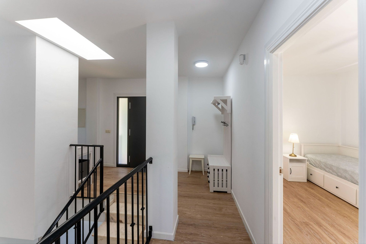 Vrijstaande Villa te koop in Coín | 5 slaapkamers H5354557